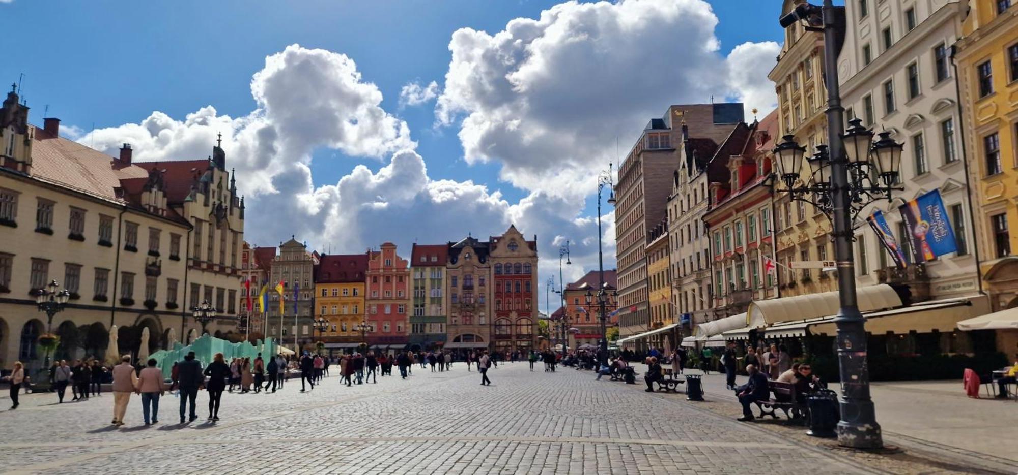 100 Steps From Rynek Apartment วรอตซวาฟ ภายนอก รูปภาพ